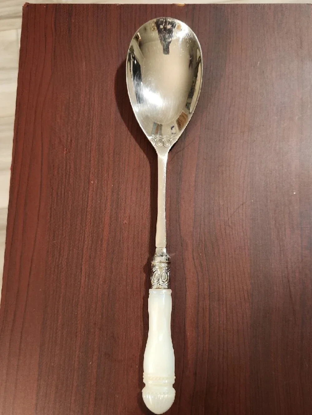 Southern Living @ Home Camden collection salad serving utensils with faux mother